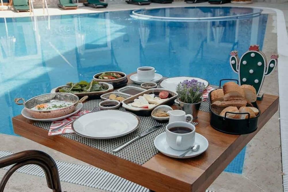 Elite Hotel Bodrum Яликавак Екстер'єр фото